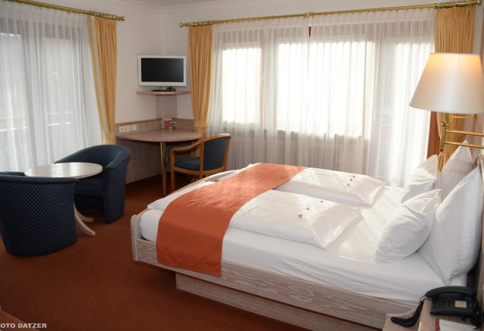 HotelQuellenhof ZimmerUG EG 1OG