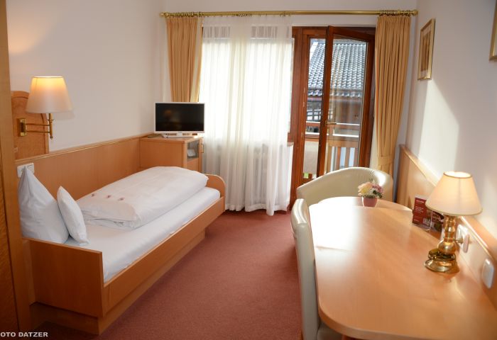 HotelQuellenhof ZimmerUG EG 1OG